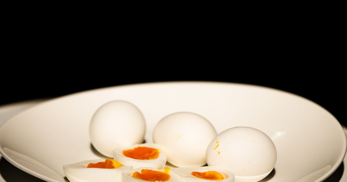 Boiled eggs storage guide — how long it lasts