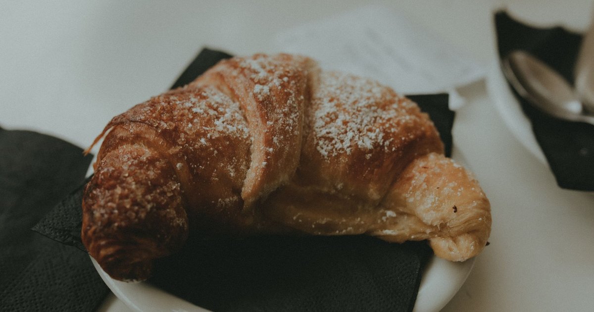 Croissant storage guide — how long it lasts