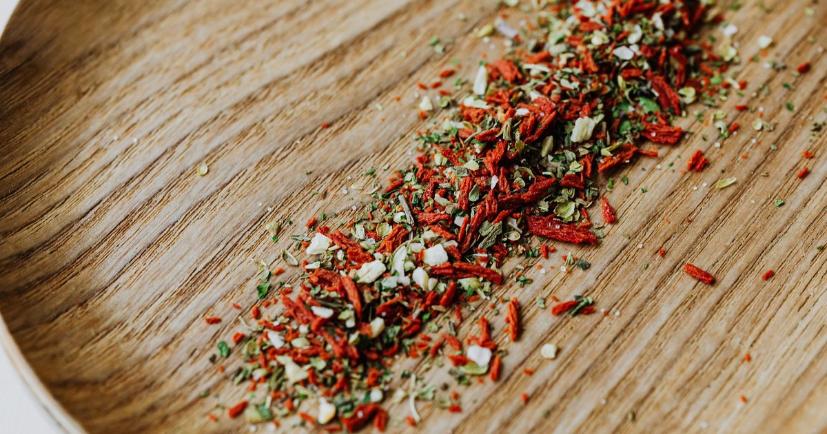 Dried basil storage guide — how long it lasts